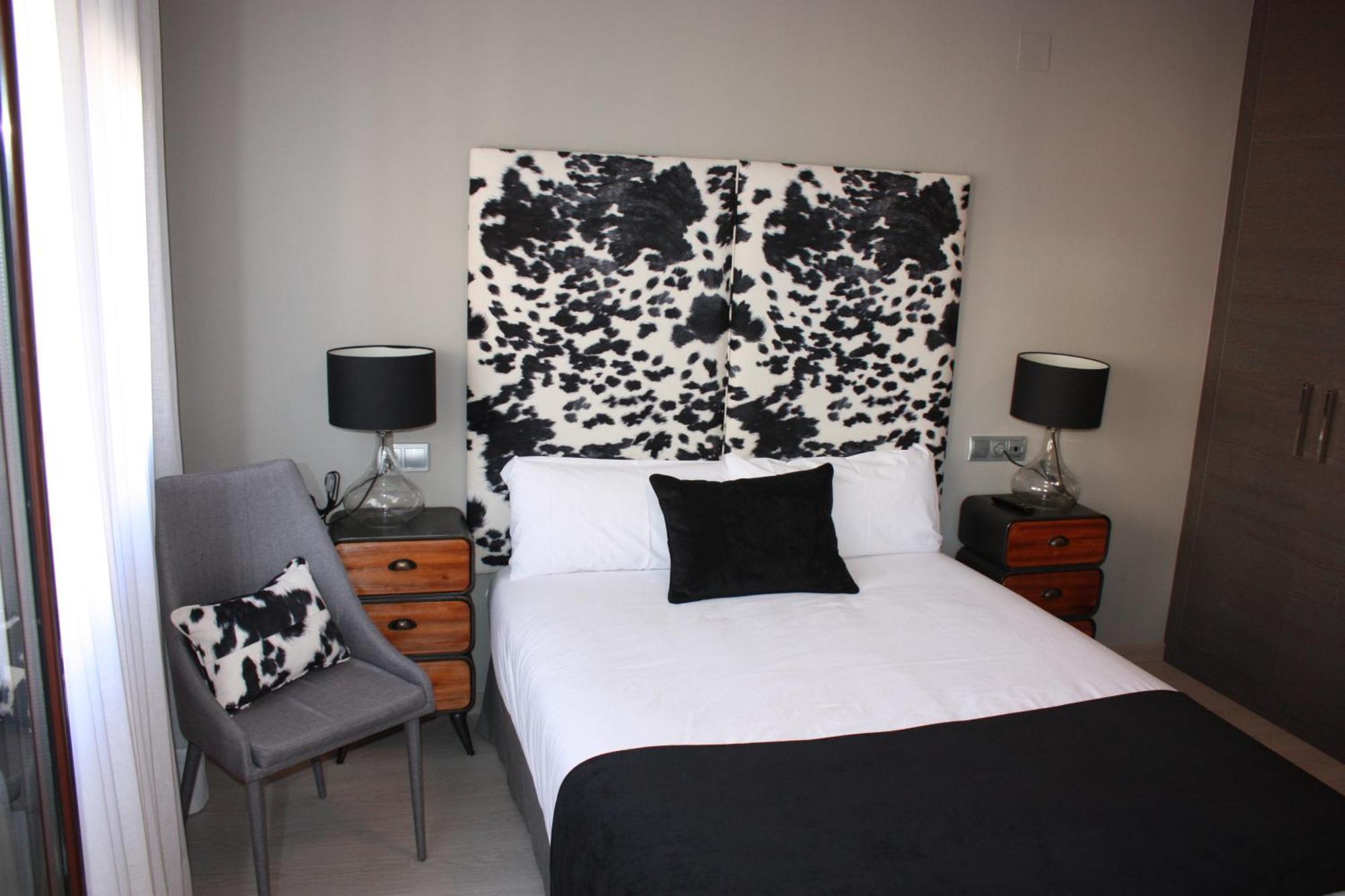 Apartamentos Real Lleida Rom bilde