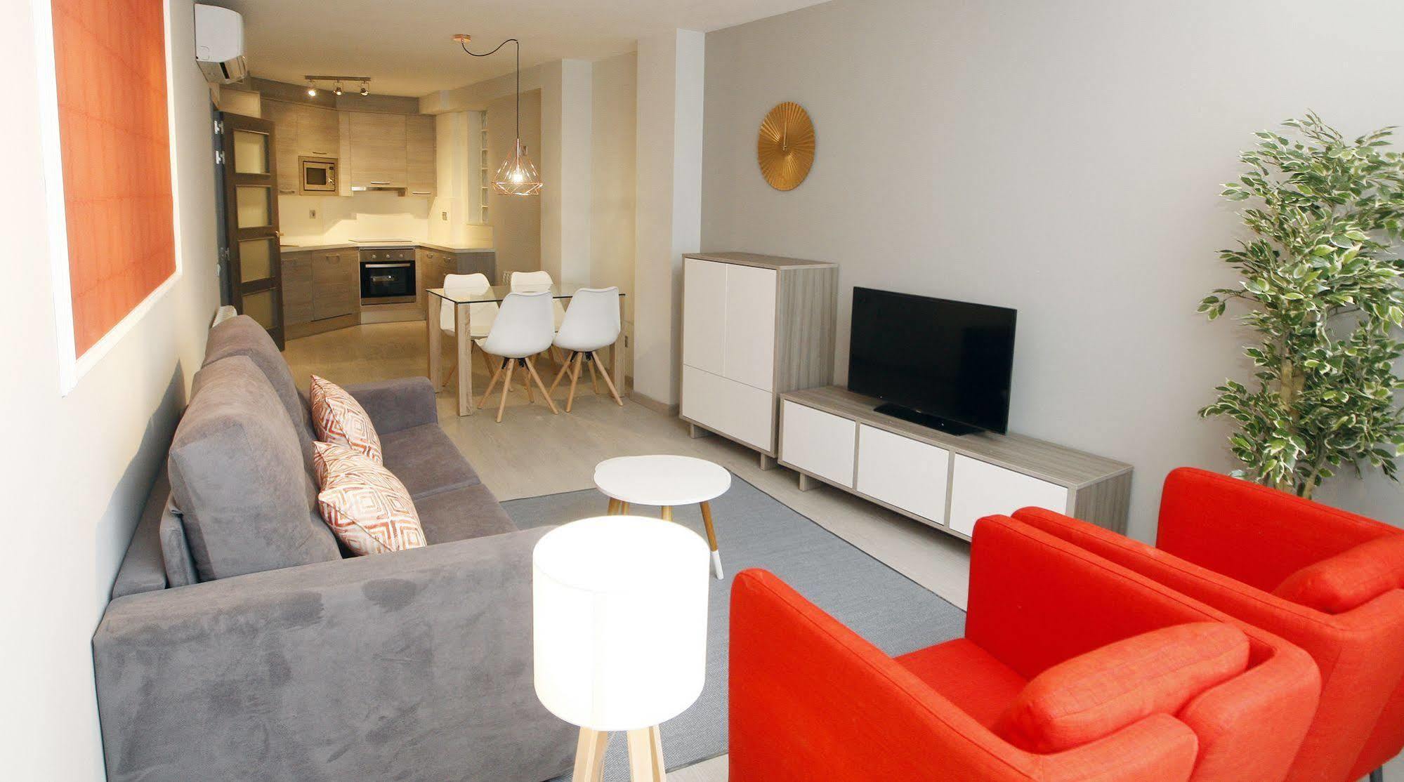 Apartamentos Real Lleida Eksteriør bilde
