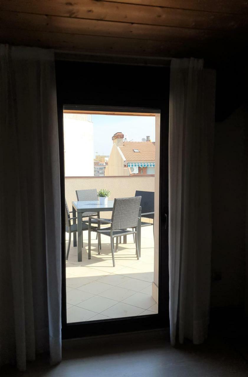 Apartamentos Real Lleida Eksteriør bilde